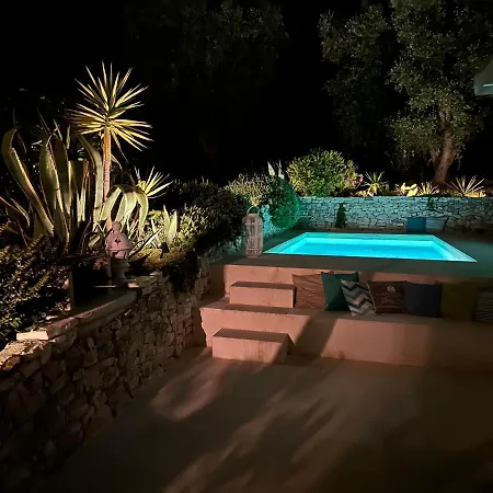 Del 1700 Immersa Nel Verde, Poggio Al Sole Villa *
